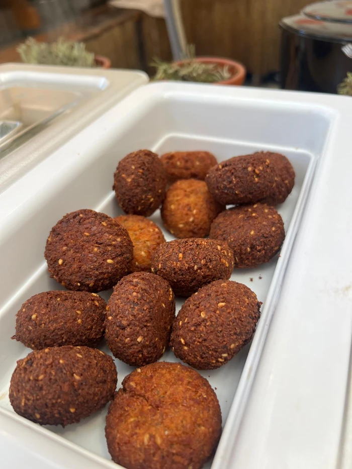 Falafel (3 pieces)